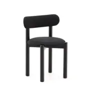 KAVE HOME Nebai stol i svart chenille med massiv ekstruktur och svart finish FSC MIX Cre