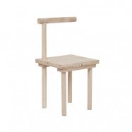Kristina Dam Studio Sculptural stol Oak