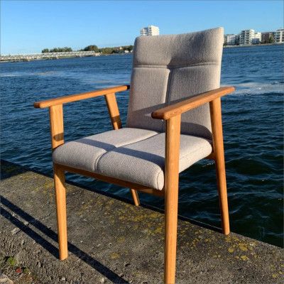 NocNoi Venø Matstol med Armstöd, Tyg och Massiv Ek - Oljad