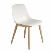 Muuto Fiber Side Chair med träben Natural white-Oak