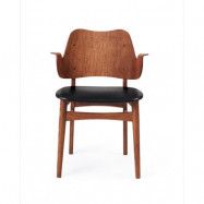 Warm Nordic Gesture stol, klädd sits läder prescott 207 black, teakoljat ekstativ, klädd sits