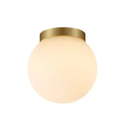 ANTIDARK - Palla C135 LED-taklampa, IP44, mässing/opal