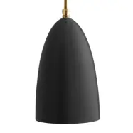 GUBI - Gräshoppa pendellampa Jet-Black