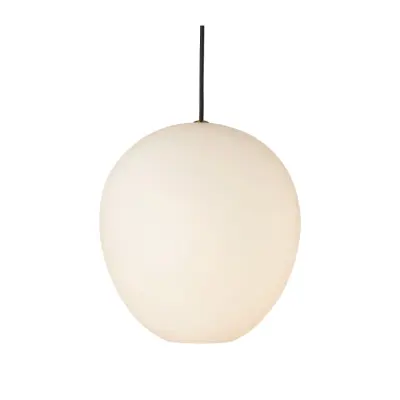 Halo Design Wrong Taklampa  Ø26 Opal