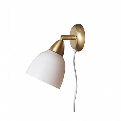 Urban Short Wall Lamp , Brused Brass / Opal