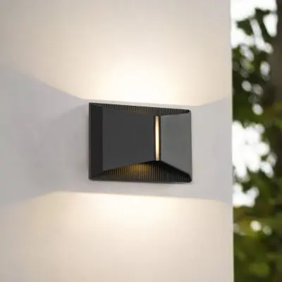 Anlira LED-utomhusvägglampa, uppåt och nedåt, IP65, svart – Lindby - Terrass - Modern - Metall - Vinklad