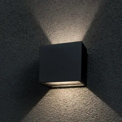 Cube LED-utomhusdownlight, svart, IP54, 15 cm, aluminium – Light-Point - Design - Med en ljuskälla