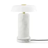 Trip No. 2 LED-batteridriven bordslampa, marmor, glas – DESIGN BY US - Balkong - Sten - Med en ljuskälla