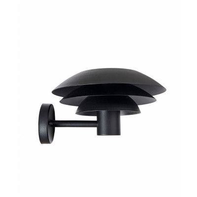 Dyberg Larsen - DL31 Utomhusvägglampa Matt SvartDybergLarsen