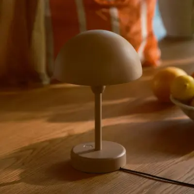 Ellen To-Go bärbar bordslampa IP44 brun – Nordlux - Balkong - Skandinavisk - Aluminium - Med en ljuskälla