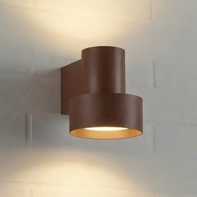 Elune LED-utomhusvägglampa, brun, IP44, upp/ned Lucande - Modern - Aluminium - Med en ljuskälla