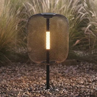 Faylen LED-solcellslampa med jordspett, svart, IP65 – Lucande - Design - Metall - Med en ljuskälla