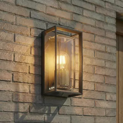 Ismera utomhusvägglampa, E27, aluminium, IP65, antracit/mässing Arcchio - Balkong - Modern - Vinklad