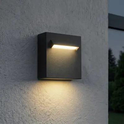 Joril LED-utomhusvägglampa, svart, 9,4 cm, aluminium, IP65 – Lucande - Terrass - Modern - Vinklad