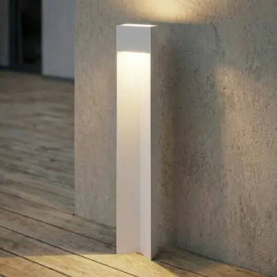 Kaholo LED-väglampa, aluminium, IP44, ljusgrå, 90 cm – Lucande - Modern - Vinklad