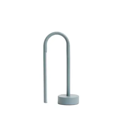 KAVE HOME Bow bärbar bordslampa, uppladdningsbar - blå aluminium