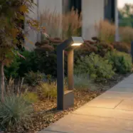 Kovato LED-väglampa, höjd 60 cm, mörkgrå, IP65 – Arcchio - Modern - Metall - Vinklad