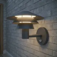 Montaro LED-utomhusvägglampa, IP54, antracit, sensor, aluminium – Lucande - Modern - Med en ljuskälla