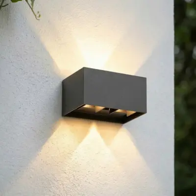 Nivar LED-utomhusvägglampa, svart, 4 lampor, 20 cm, IP54 – Lindby - Terrass - Modern - Aluminium - Vinklad