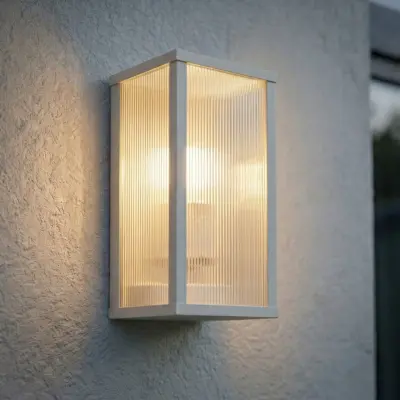 Peldar utomhusvägglampa, 26 cm ljusgrå/räfflad IP44 – Lindby - Terrass - Modern - Aluminium - Med en ljuskälla