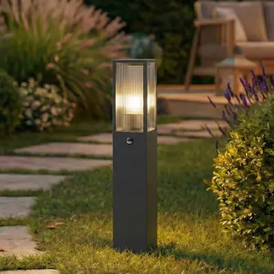 Peldar väglampa, 80 cm, antracit/räfflad, sensor Lindby - Terrass - Modern - Aluminium - Med en ljuskälla