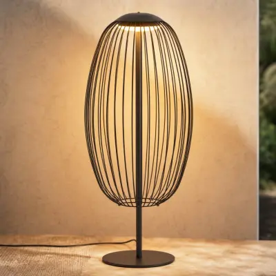 Richi LED-utomhus golvlampa, höjd 90 cm, svart, IP44, metall – Lucande - Modern - Med en ljuskälla