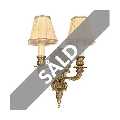 Nr 3055 2-armad vägglampa, mässing