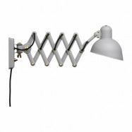 Fritz Hansen Kaiser Idell 6718-W vägglampa Easy grey