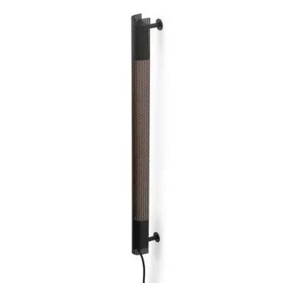 GEJST - Radent vägglampa, svart, stickkontakt, H 70 cm, G13