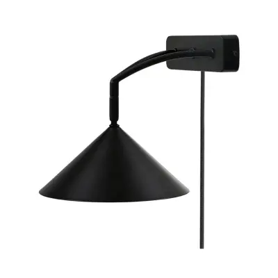 Globen Lighting - Curve Vägglampa Black
