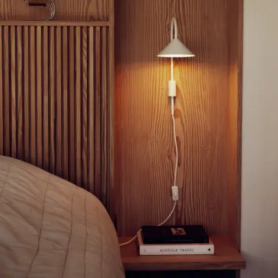 Grasp vägglampa, matt vit, 40 cm, stickkontakt – FRANDSEN - Hall - Design - Metall - Med en ljuskälla
