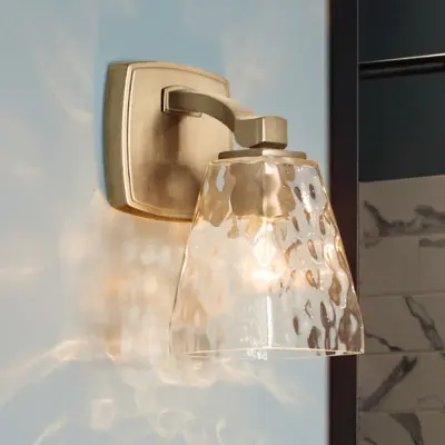 Marant vägglampa, ljusbrons/klar, höjd 24 cm, IP44 – KICHLER - Badrum - Modern - Metall - Vinklad