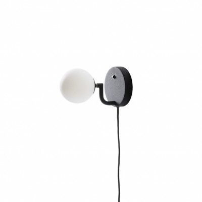 Mobil 12 vägglampa Black, opal