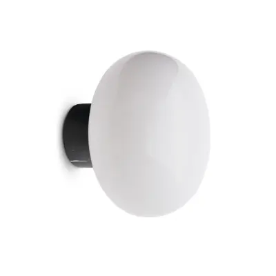 New Works - Karl-Johan vägglampa, vit marmor och glas, Ø 23 cm –