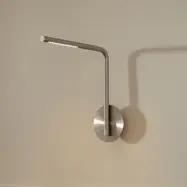 Omni Pivot LED-vägglampa, stålfärgad, dimbar – UMAGE - Sovrum - Design - Aluminium - Med en ljuskälla