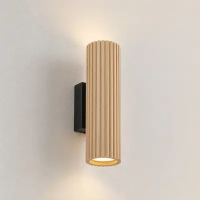 Stralino vägglampa, trä, höjd 22 cm, 2 lampor, GU10 – Lindby - Vardagsrum - Modern - Med lampskärm