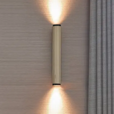 Velvet W1 Switch Tune LED-vägglampa, mässing – LIGHT-POINT - Vardagsrum - Modern - Aluminium - Med en ljuskälla