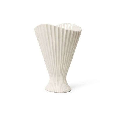 ferm LIVING - Fountain Vase Large Off-White